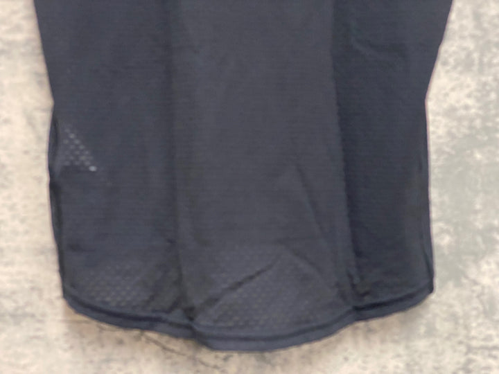 KG911 パールイズミ PEARL iZUMi ノースリーブ ベースレイヤー 黒 M
