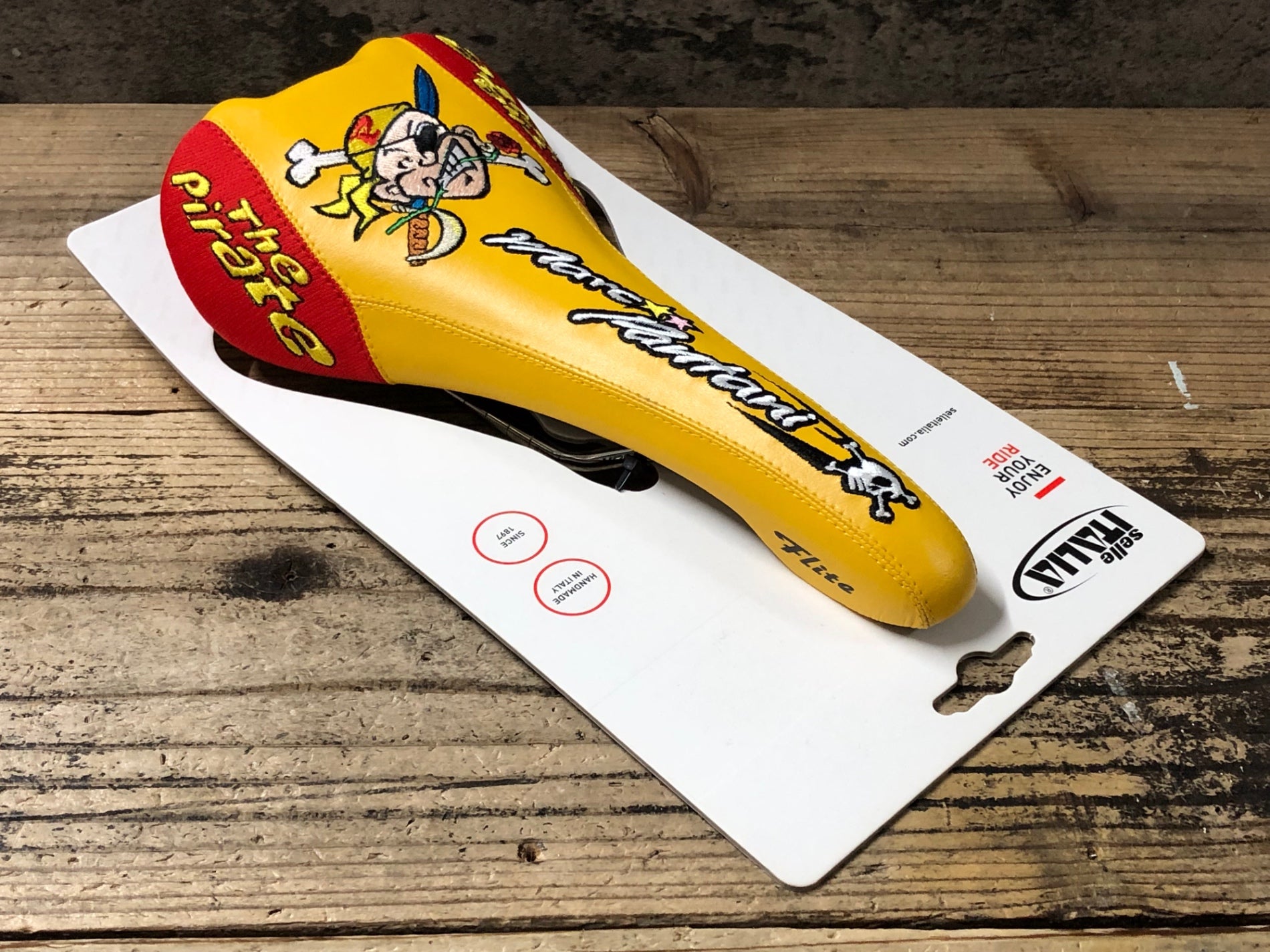 KJ652 セライタリア SELLE ITALIA フライト Flite サドル Pantani