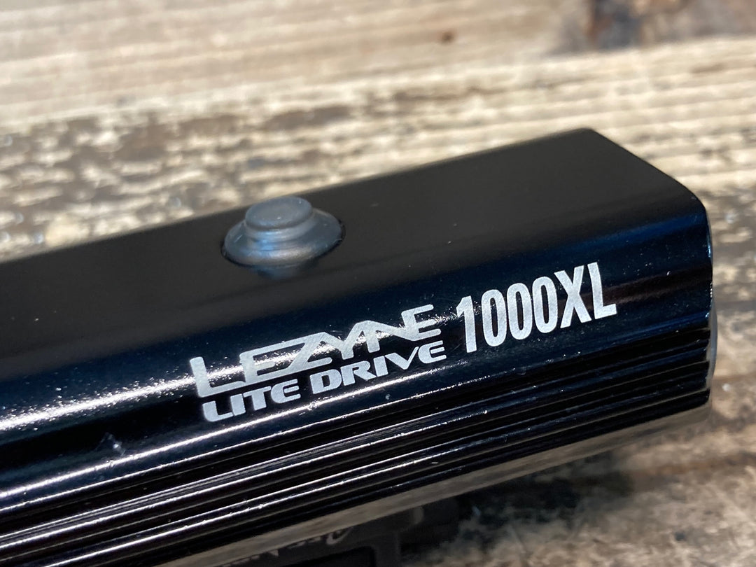 IY714 レザイン LEZYNE LITE DRIVE 1000XL フロントライト 黒 点灯確認済 レックマウント付属