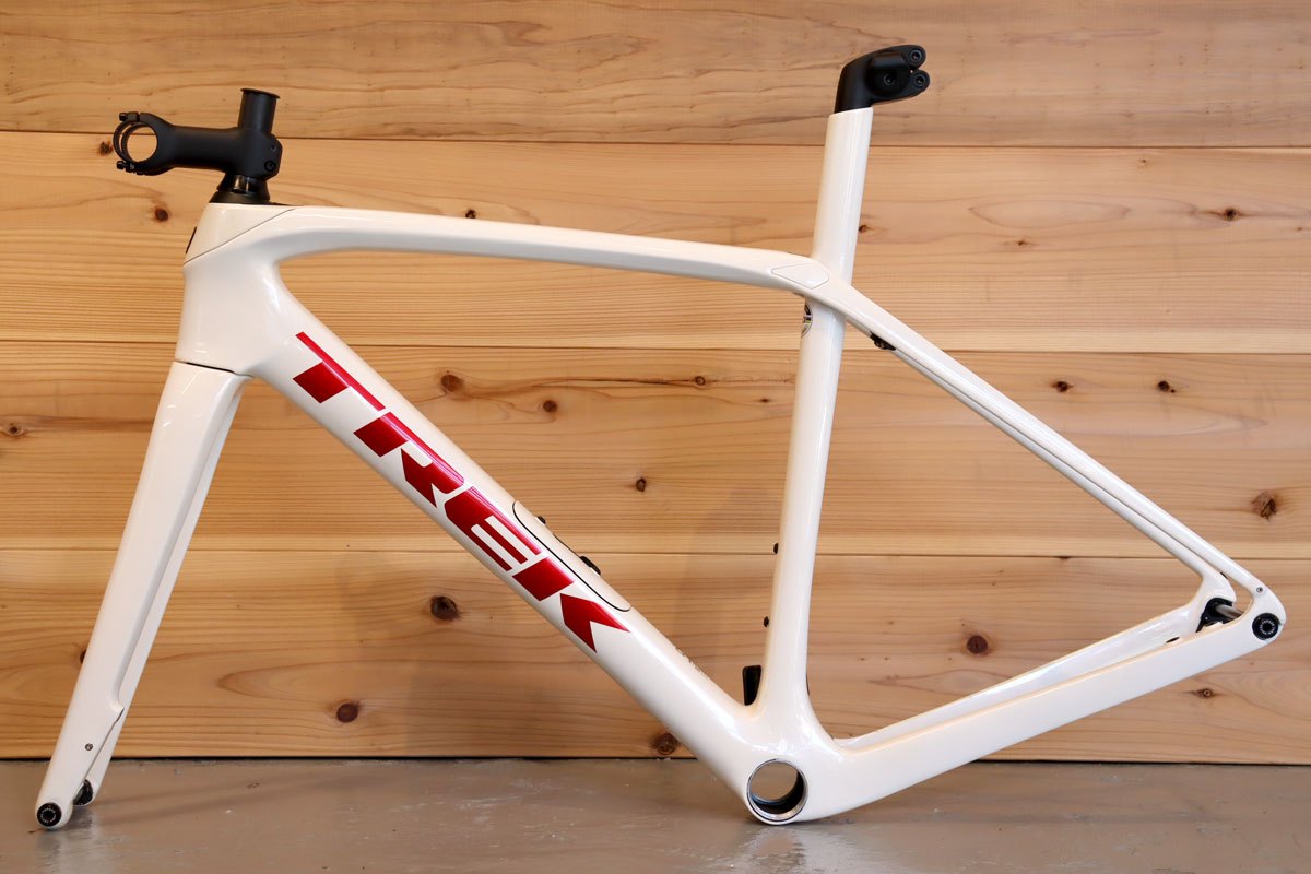 TREK DOMANE 5.2 フルカーボンフレーム TREK DOMANE SL5 DISC フレームセット 買取入荷 ! [芦屋店]