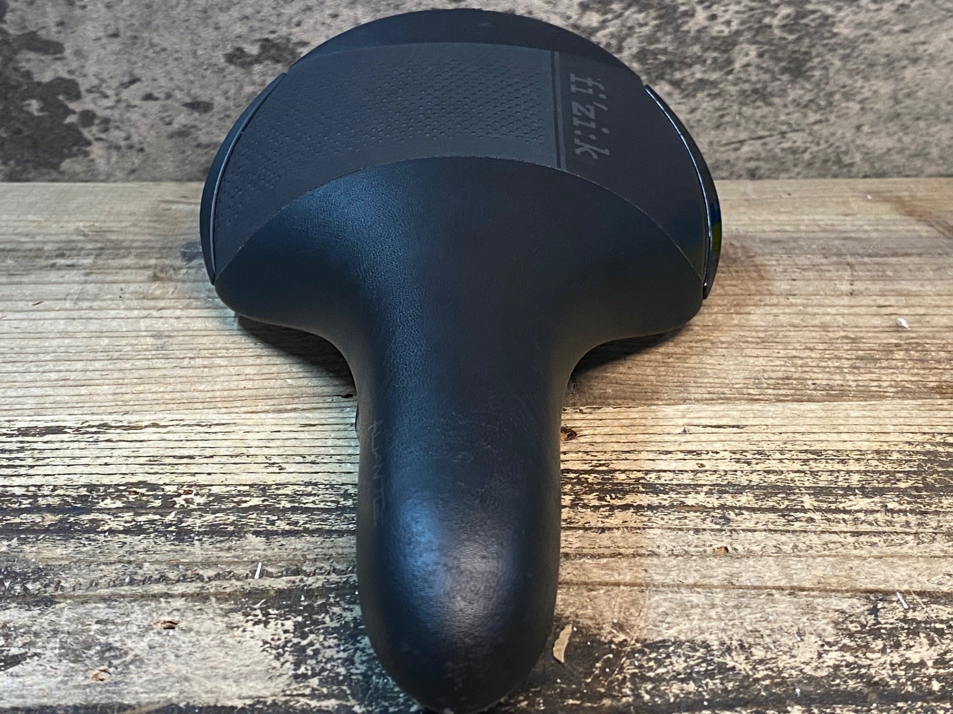 Fizik R1 カーボンサドル ブラック フィジーク アルゴ テンポ R1 カーボンレール サドル ブラック 160mm