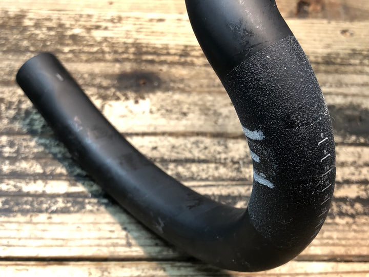 JF484 スペシャライズド SPECIALIZED S-WORKS SHALLOW BEND カーボン ドロップハンドル 420mm Φ31.8 ※レバー固定部凹みのためジャンク