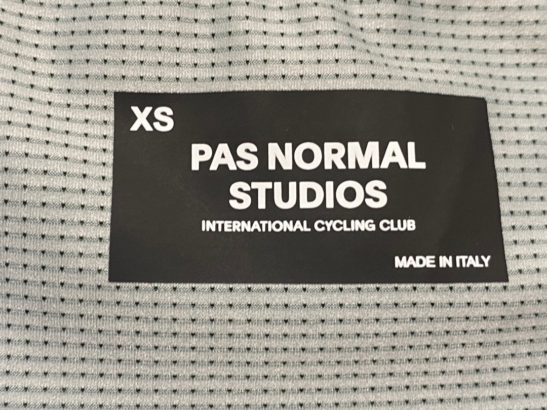 JN303 パスノーマルスタジオ PAS NORMAL STUDIOS Mechanism 半袖 サイクルジャージ カーキ XS