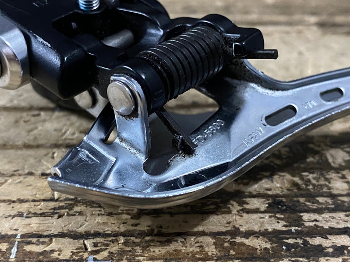 KI551 シマノ SHIMANO 105 FD-5800 フロントディレイラー 直付 ※スキッドプレート欠品