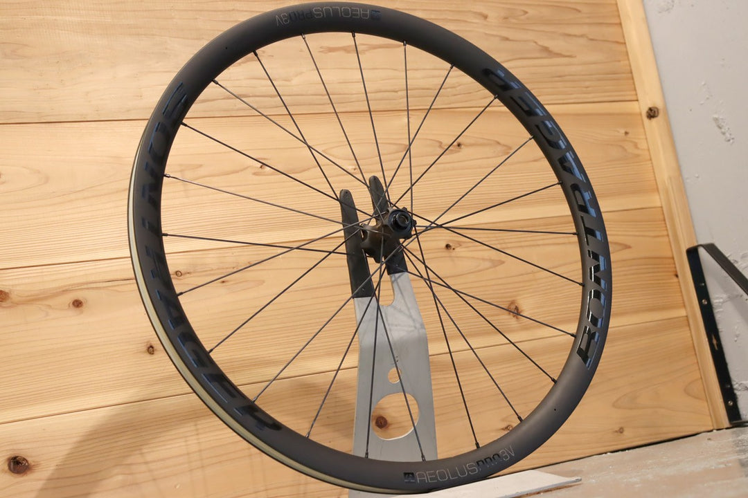 ボントレガー BONTRAGER アイオロス プロ Aeolus PRO 3V カーボン ディスク フロントホイール 【千葉店】