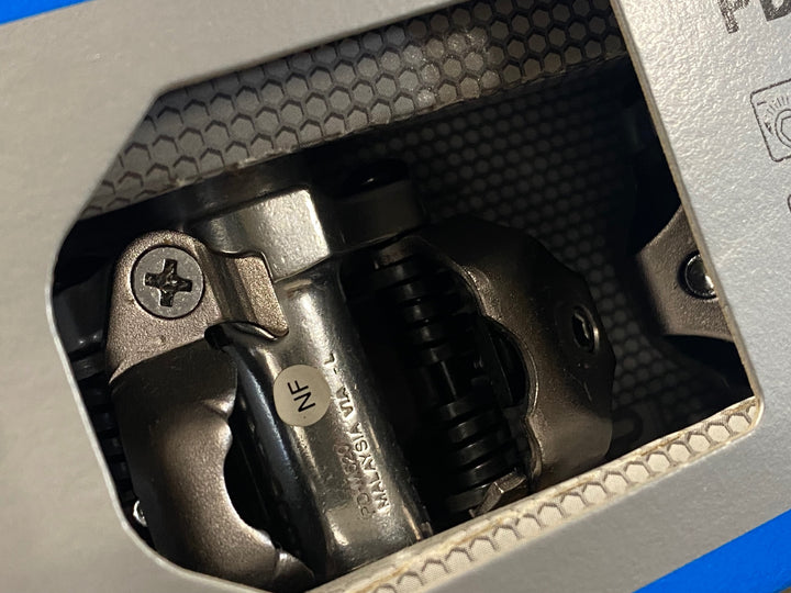 KJ380 シマノ SHIMANO PD-M520 ビンディングペダル SPD