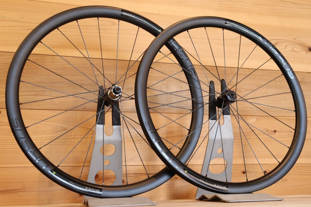 【未使用品！】 ウルサス URSUS ミウラ MIURA TC37 DISC カーボン チューブレス ホイールセット カンパ12/11S 【千葉店】