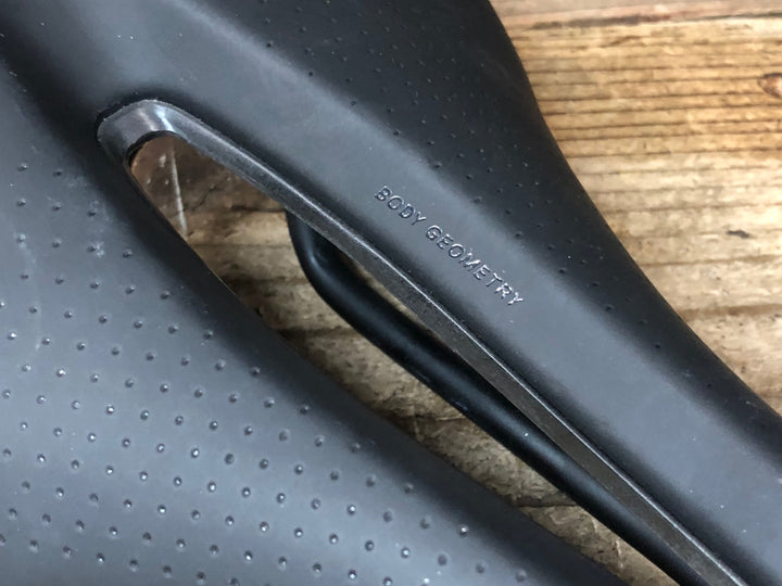 JW592 スペシャライズド SPECIALIZED PHENOM EXPERT HOLLOW Ti サドル 黒 155mm