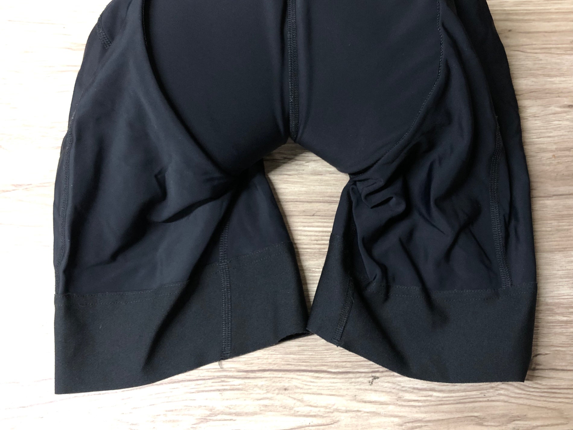 KC757 ラファ Rapha CORE BIB SHORTS ビブショーツ 黒 白 M – BICI