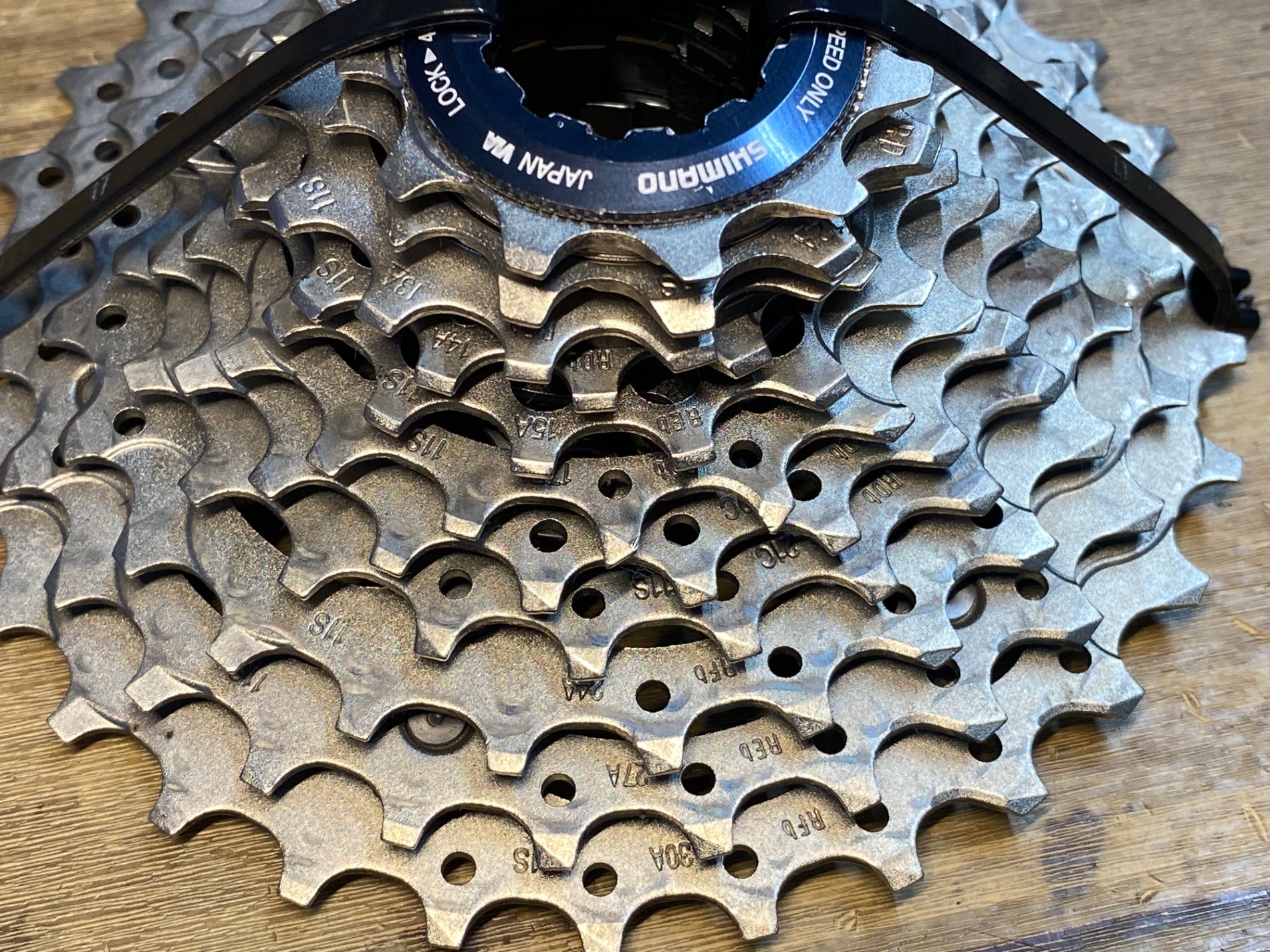 シマノ ULTEGRA CS-R8000 11速 カセットスプロケット11-30 シマノ