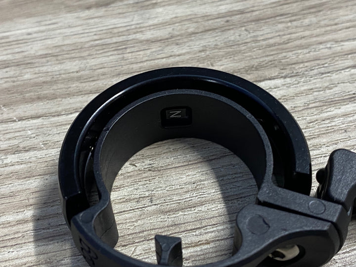 JW844 ノグ knog Oi ベル 黒 Φ31.8