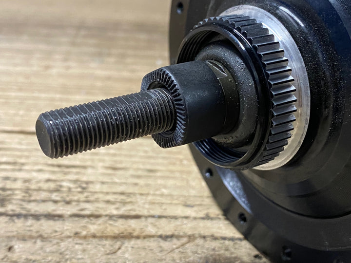 KM101 シマノ SHIMANO ALFINE SG-S7001-8 リアハブ 内装八段