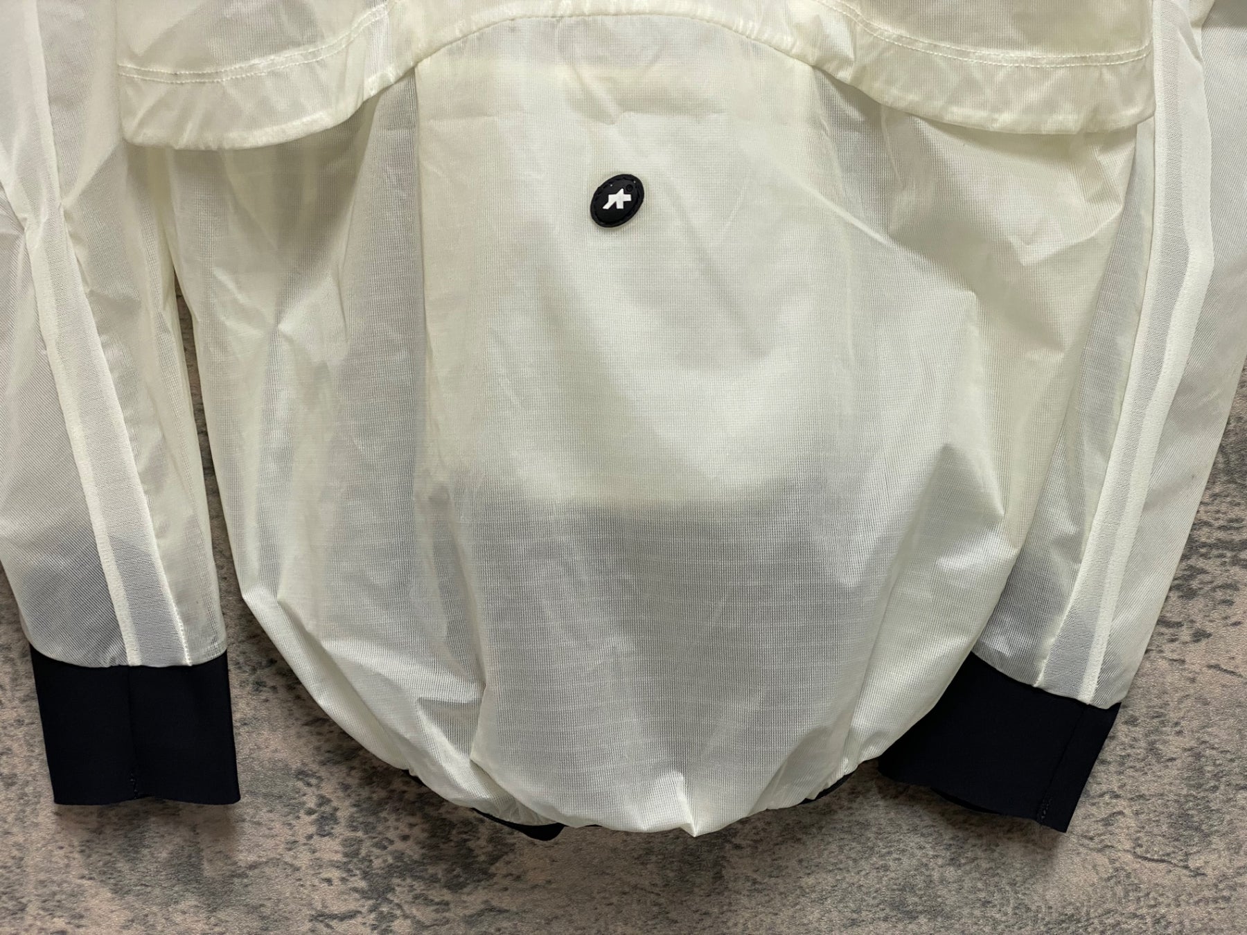 JS268 アソス ASSOS sJ.climaSchutz 長袖 ウィンドブレーカー 白 黒 XS