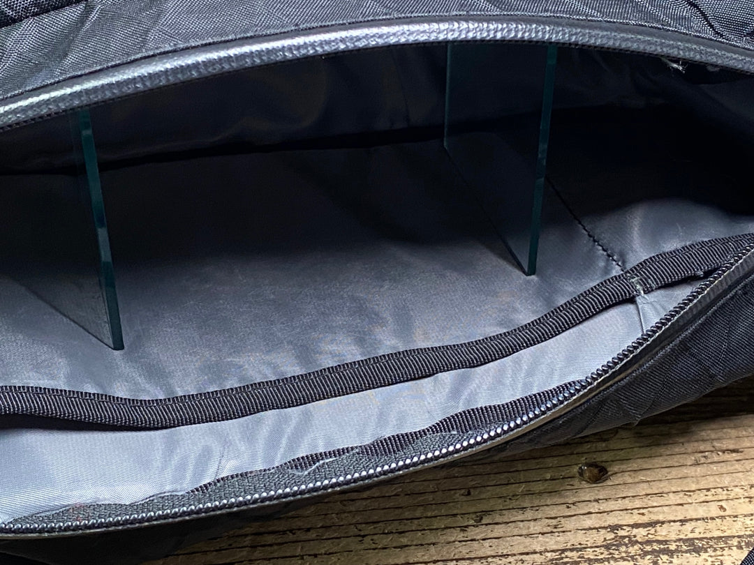 JK013 クローム CHROME カデット KADET NYLON ボディバッグ 黒