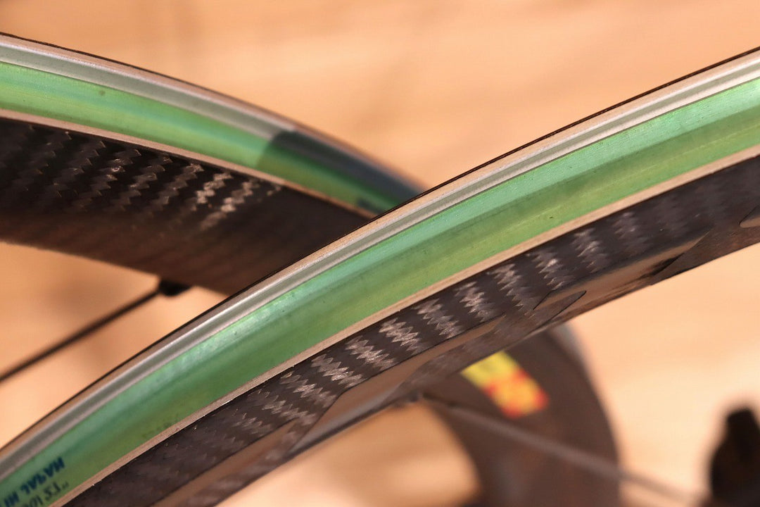 マヴィック MAVIC コスミックカーボン COSMIC CARBONE 40C クリンチャー ホイールセット シマノ12S/11S 幅13C 【千葉店】