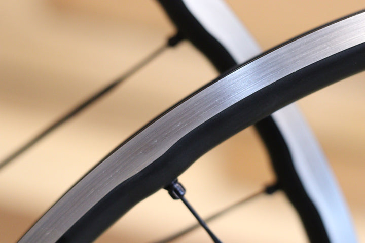 マヴィック MAVIC キシリウム KSYRIUM SL UST アルミ チューブレスレディ ホイールセット シマノ12/11S 【立川店】