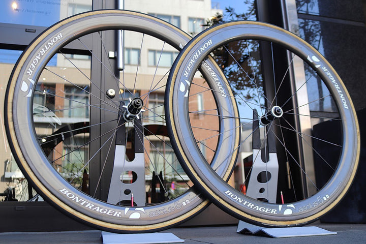 ボントレガー BONTRAGER アイオロス AEOLUS 5 D3 カーボン チューブラー ホイールセット シマノ 12/11S 【東京南麻布店】