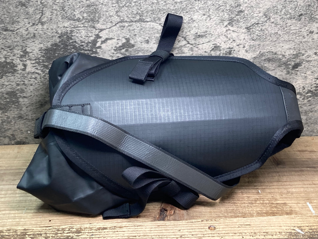 JI160 ラファ Rapha EXPLORE WATERPROOF REAR PACK サドルバッグ 黒