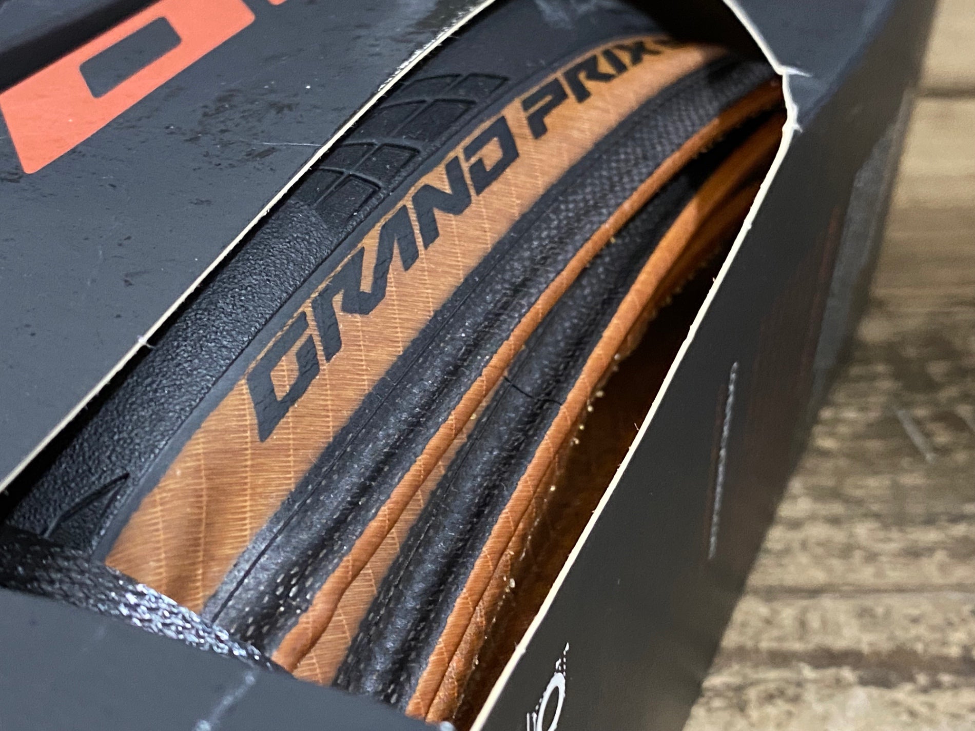 KJ218 コンチネンタル CONTINENTAL GRAND PRIX 5000 クリンチャー