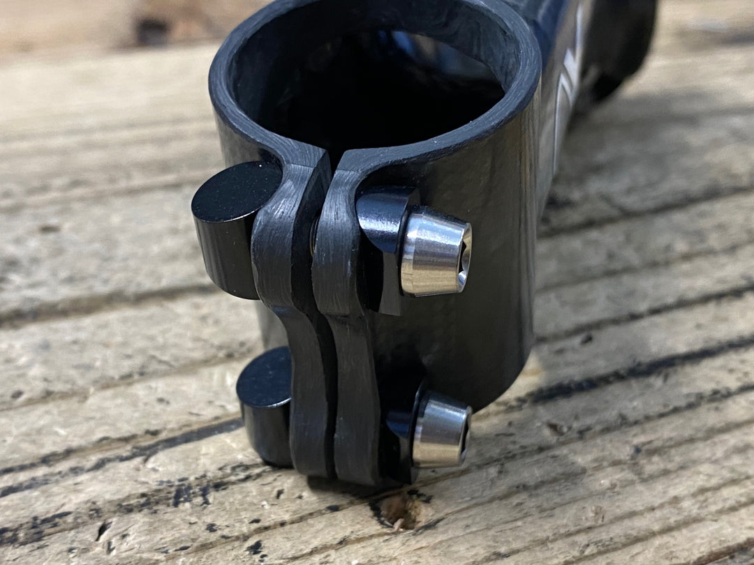 KI400 AX Lightness RIGID17 カーボン ステム 黒 110mm Φ31.8