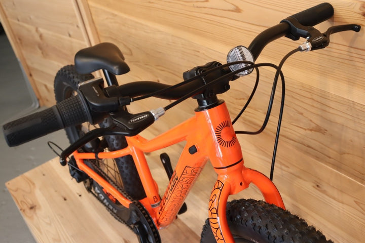 【幅広な2.6インチ幅タイヤ装着！】 キャノンデール CANNONDALE キッズ トレイル プラス KIDS TRAIL PLUS 20インチ アルミ 子供向け マウンテンバイク MTB 【千葉店】