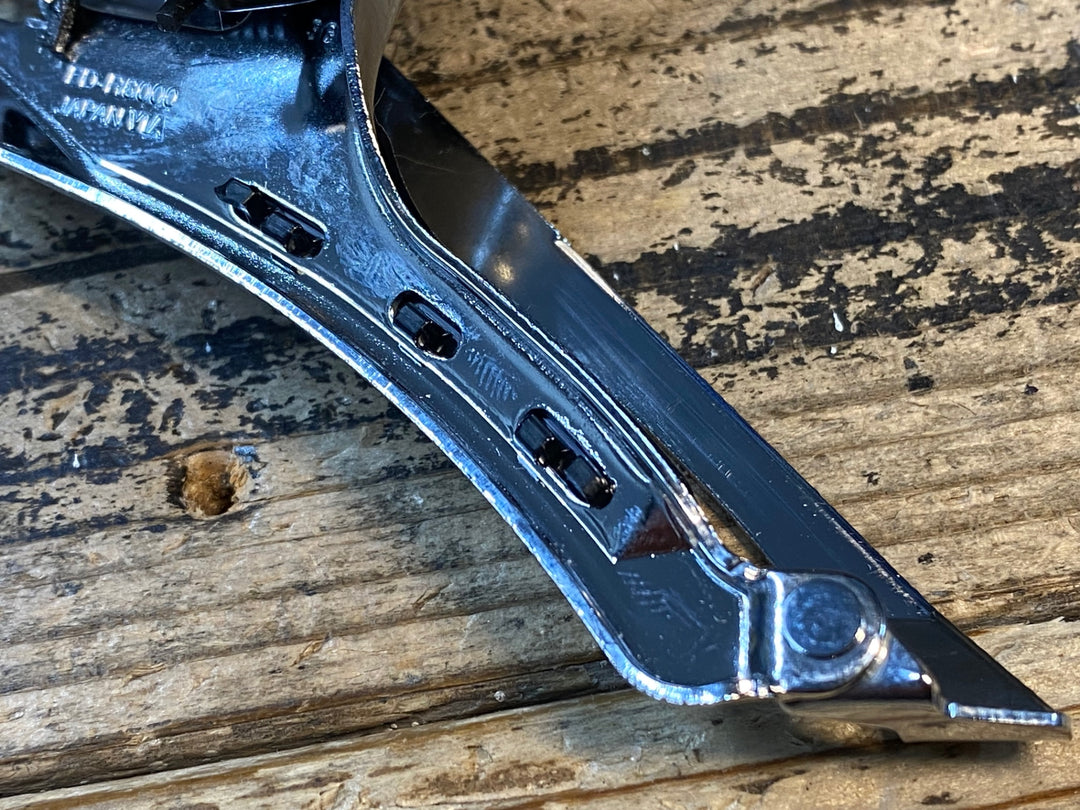 JQ239 シマノ SHIMANO アルテグラ ULTEGRA FD-R8000 フロントディレーラー 2S バンド式Φ34.9