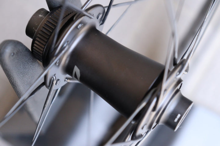 ジップ ZIPP ファイアクレスト ディスク 303 Firecrest DISC カーボン チューブレス ホイールセット シマノ11/12S ワイドリム 【横浜店】