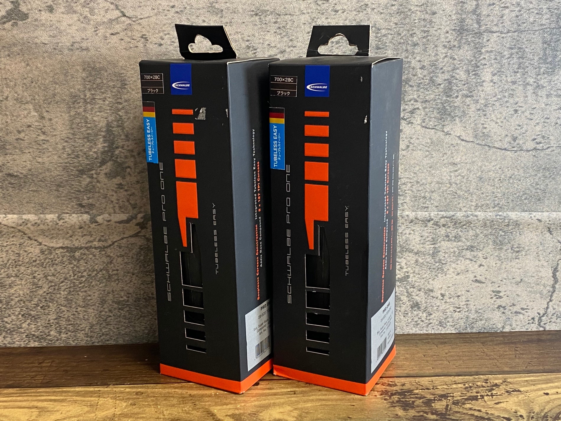 JT730 シュワルベ SCHWALBE PRO ONE TUBELESS EASY チューブレスタイヤ