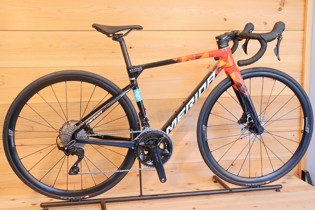 メリダ MERIDA スクルトゥーラ SCULTURA 4000 DISC 2022モデル 44サイズ シマノ 105 R7120 12S カーボン ロードバイク 【千葉店】