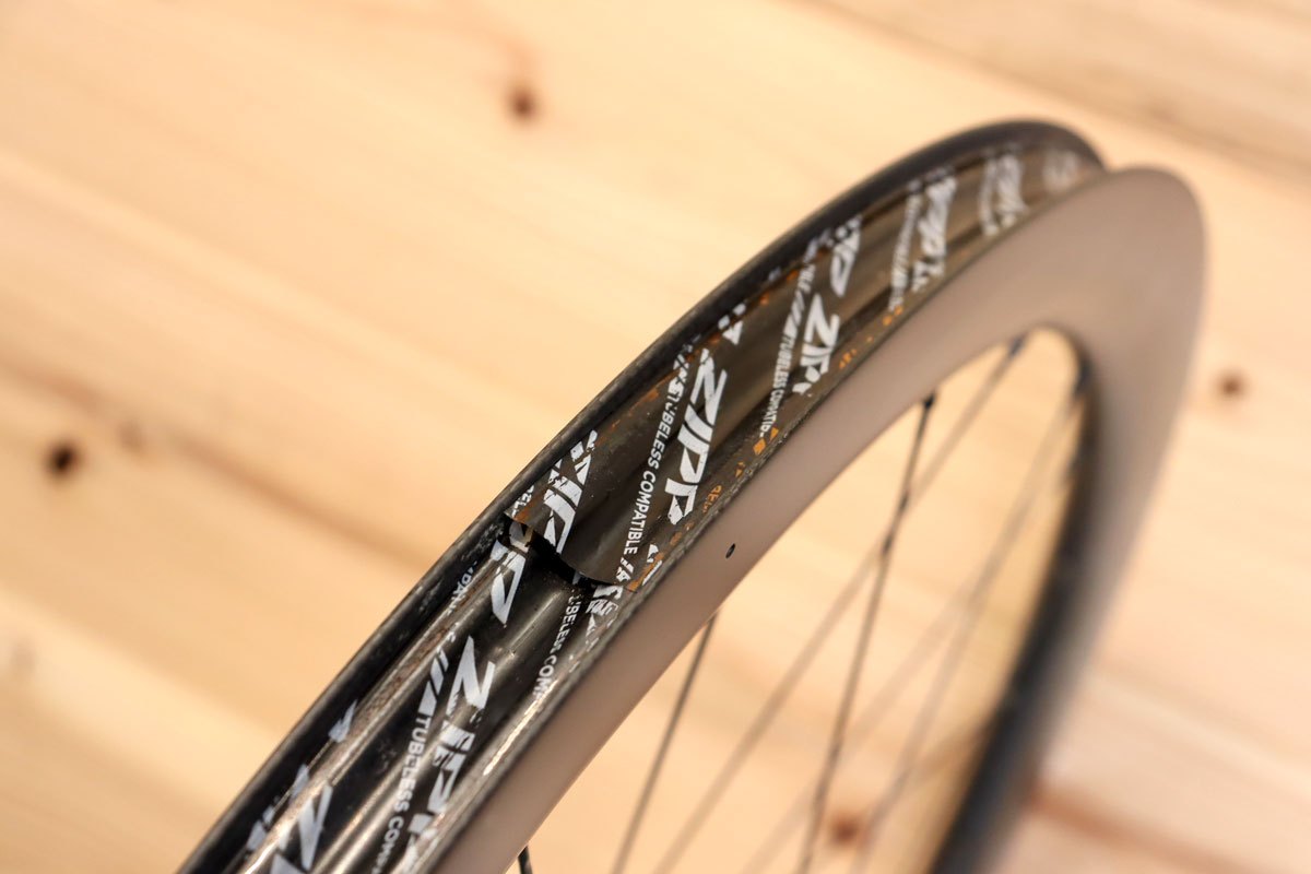 ジップ ZIPP 303S Disc フックレス カーボン クリンチャー