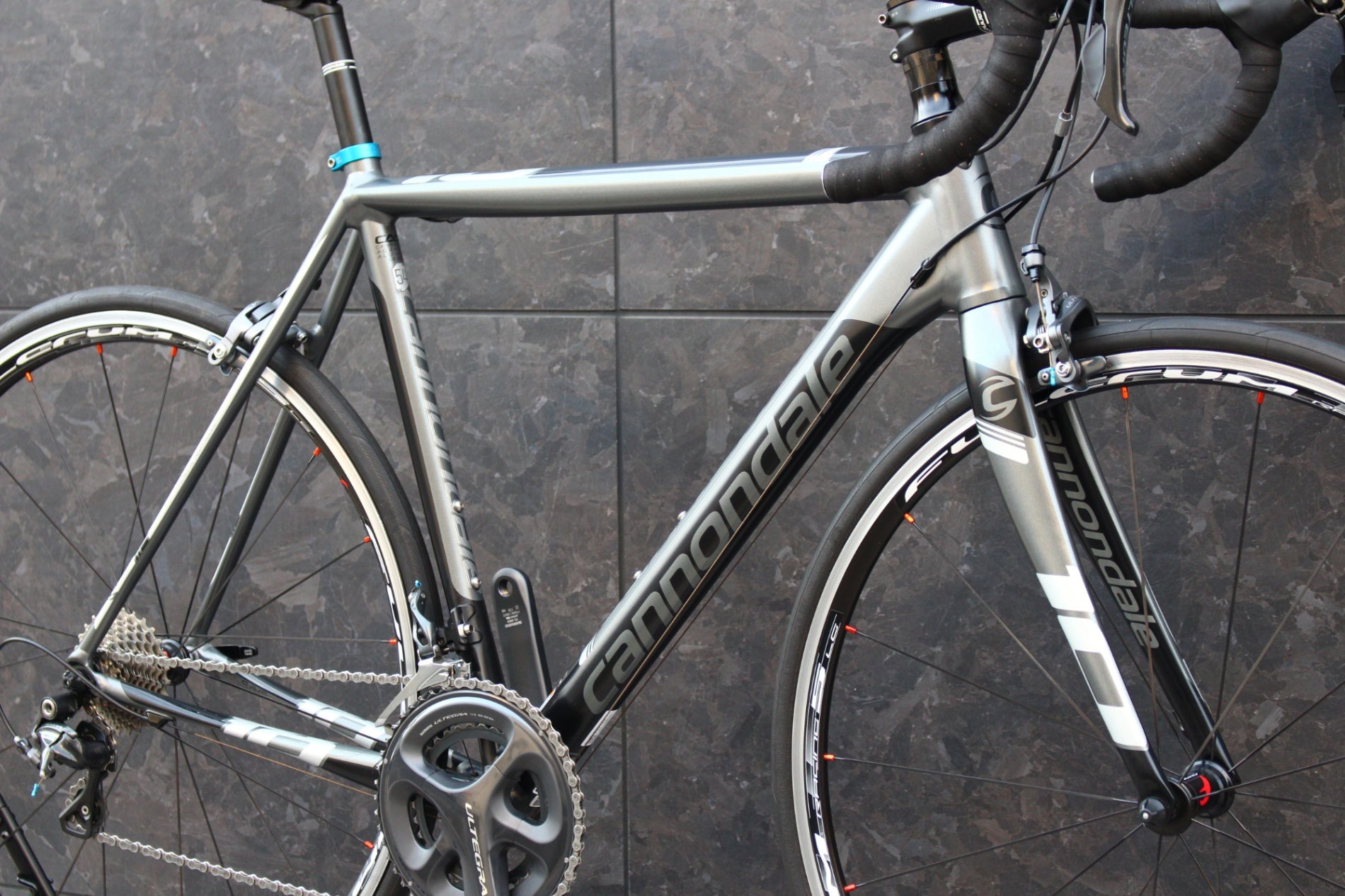 キャノンデール CANNONDALE キャド CAAD10 2014モデル 54サイズ シマノ
