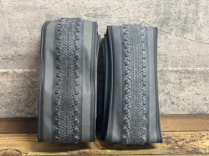 JY038 ヴィットリア Vittoria TERRENO DRY チューブレスレディタイヤ 700x28C 前後セット