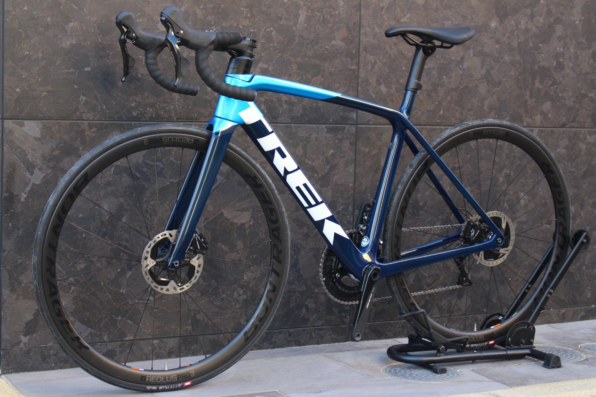 トレック TREK エモンダ EMONDA SL5 DISC 2021年モデル 52サイズ