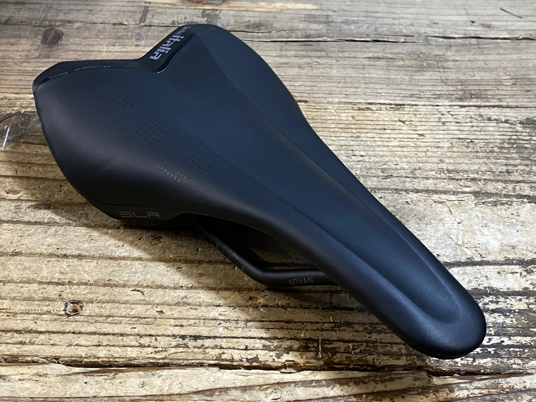 KK764 セライタリア SELLE ITALIA SLR ADVAN FILL サドル 黒 スチールレール 130mm
