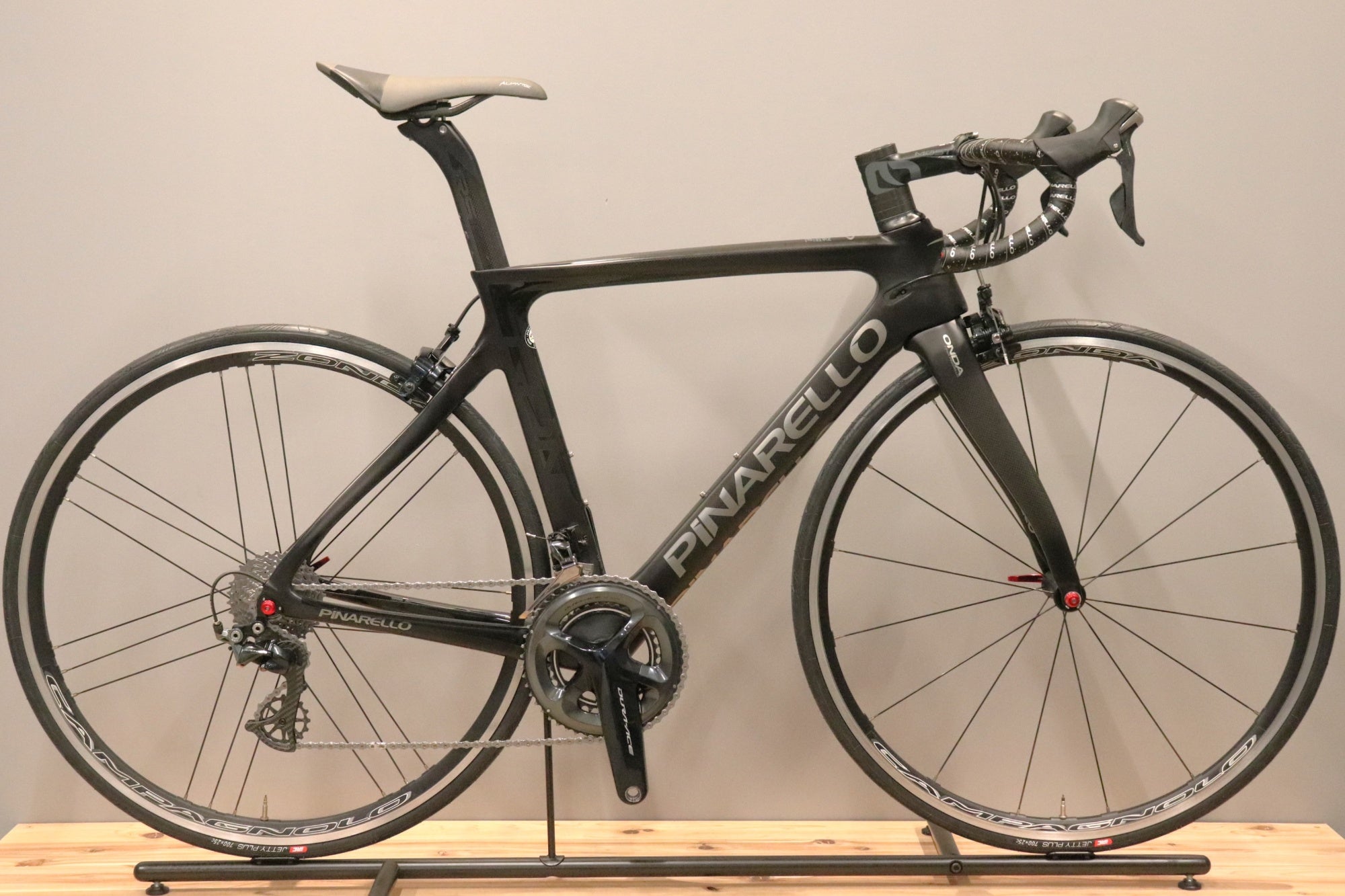 PINARELLO GAN RS 500サイズ　ロードバイク ピナレロ PINARELLO ガン GAN RS 2017モデル 500サイズ シマノ