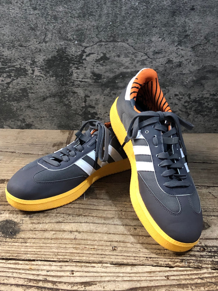 JZ275 アディダス adidas ベロサンバ VELOSAMBA ビンディングシューズ 2穴 EU44 2/3