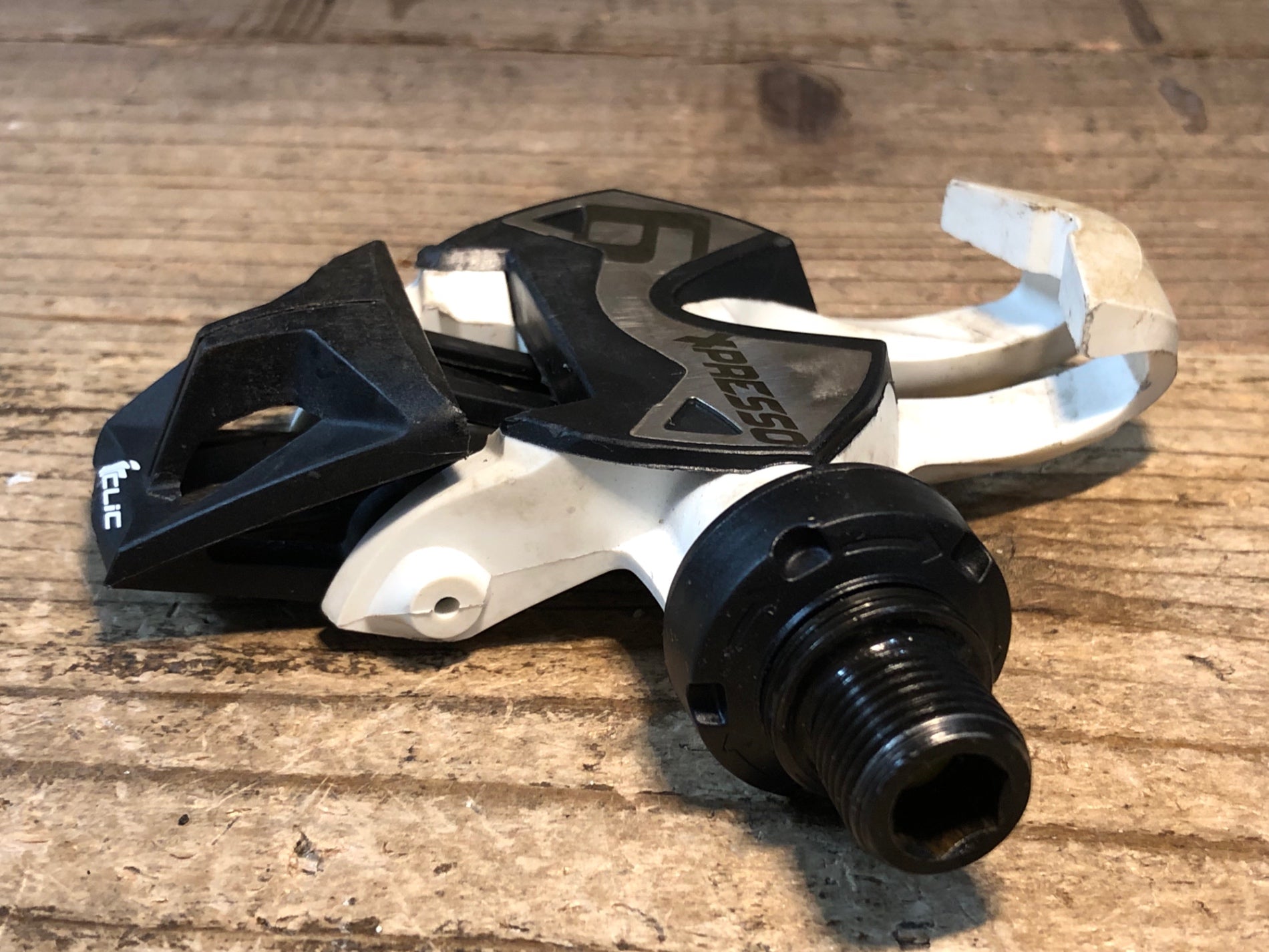 JK954 タイム TIME エクスプレッソ Xpresso6 ビンディングペダル 白