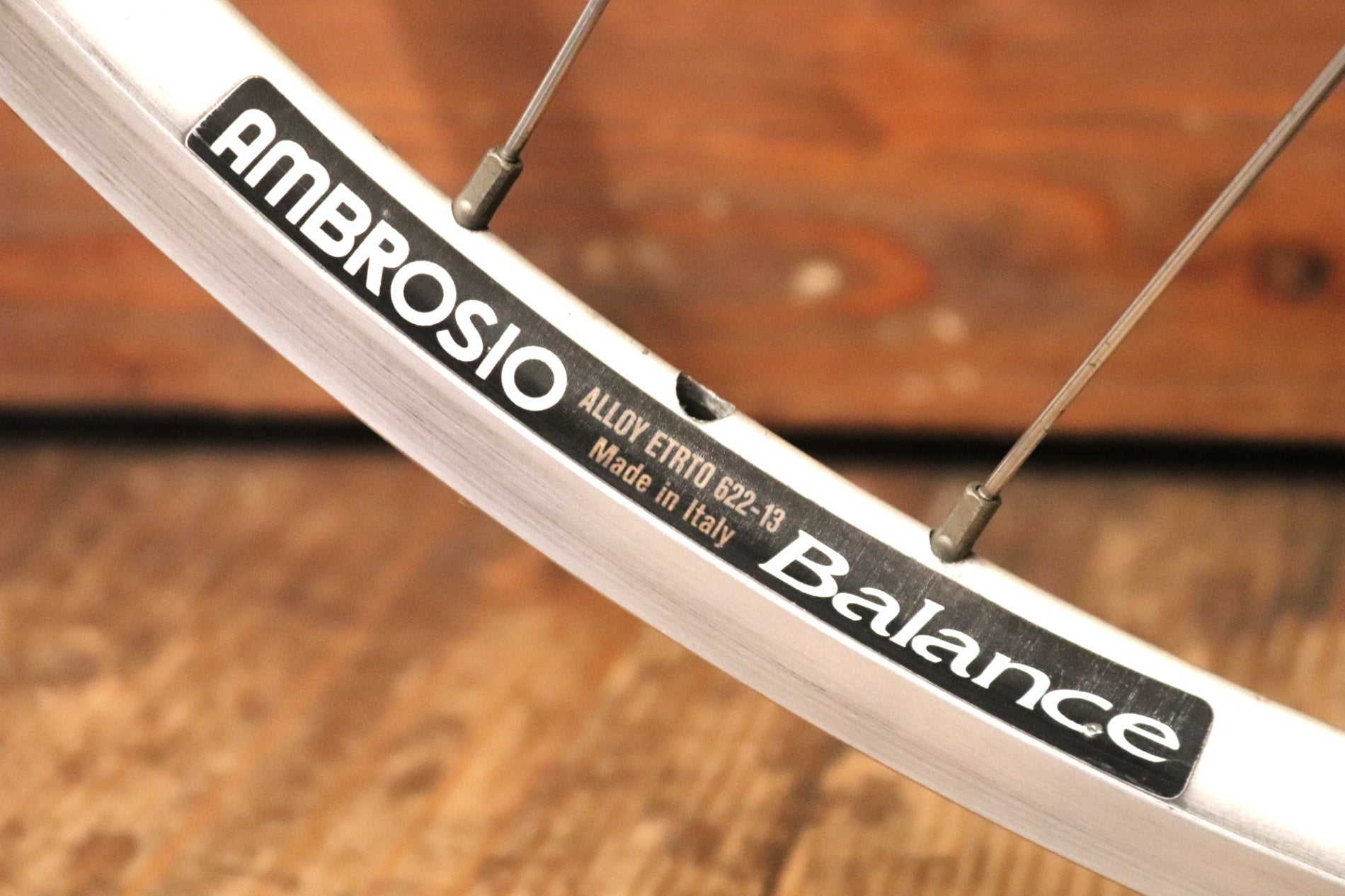 シマノ SHIMANO DH-3N70 アルミ クリンチャーフロントホイール ハブ