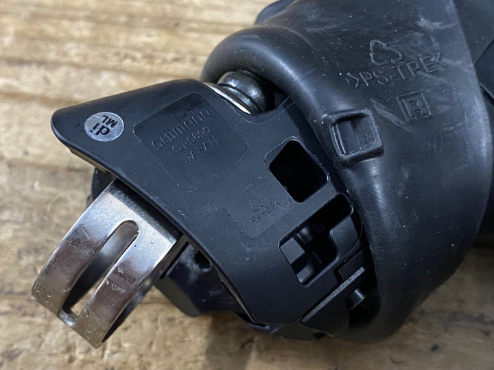 KO999 シマノ SHIMANO 105 ST-5800 STIレバー 2x11S ※左固定部にクラックの為ジャンク