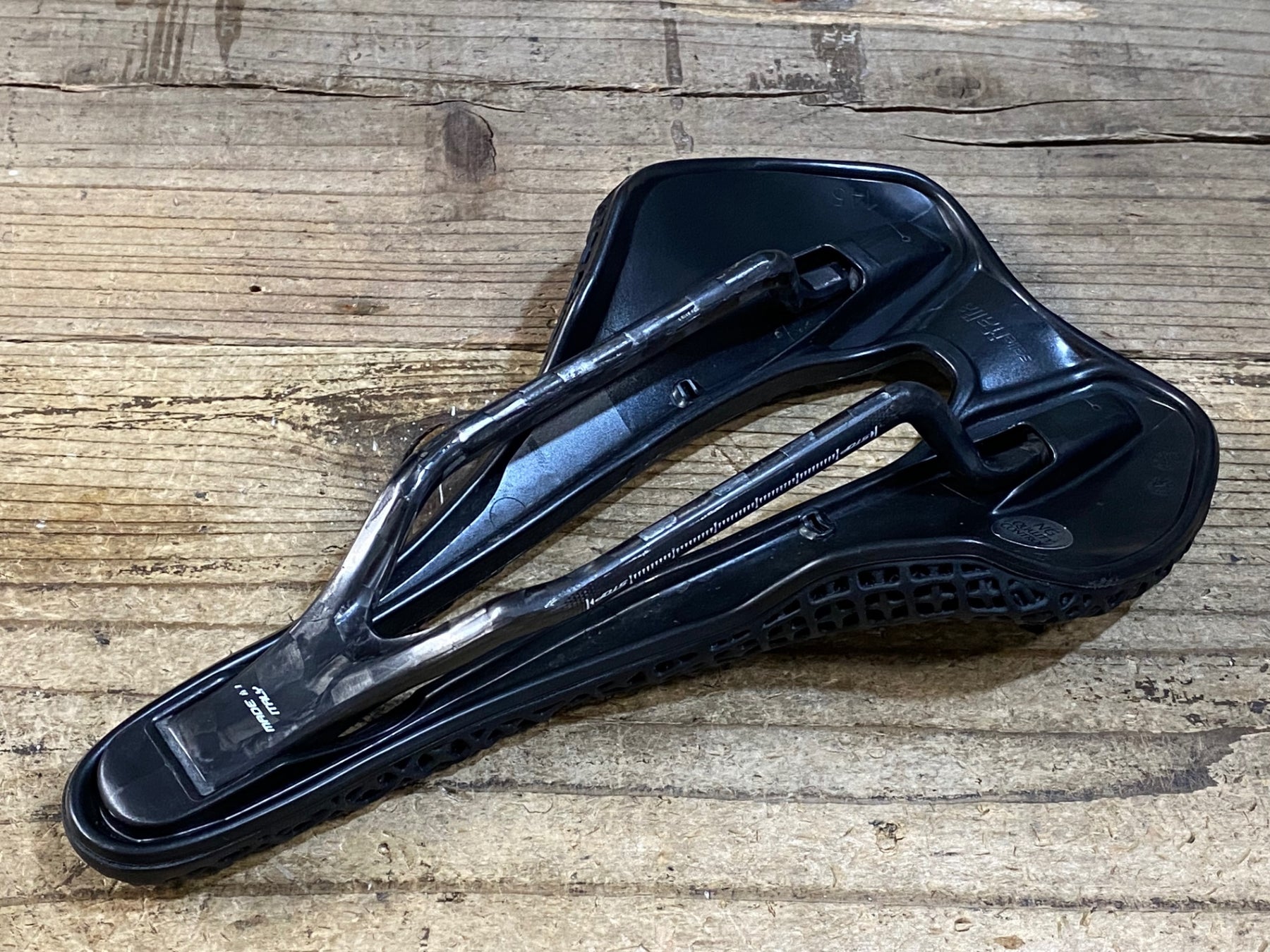 KD154 セライタリア selle italia SLR BOOST 3D KIT CARBONIO