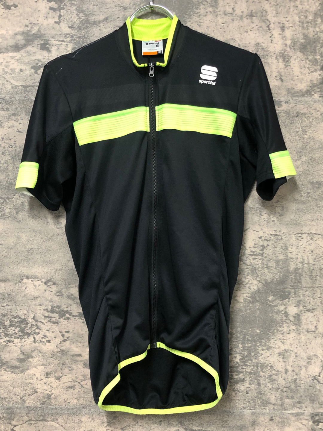 JU503 スポーツフル sportful 半袖 サイクルジャージ 黒 黄 S