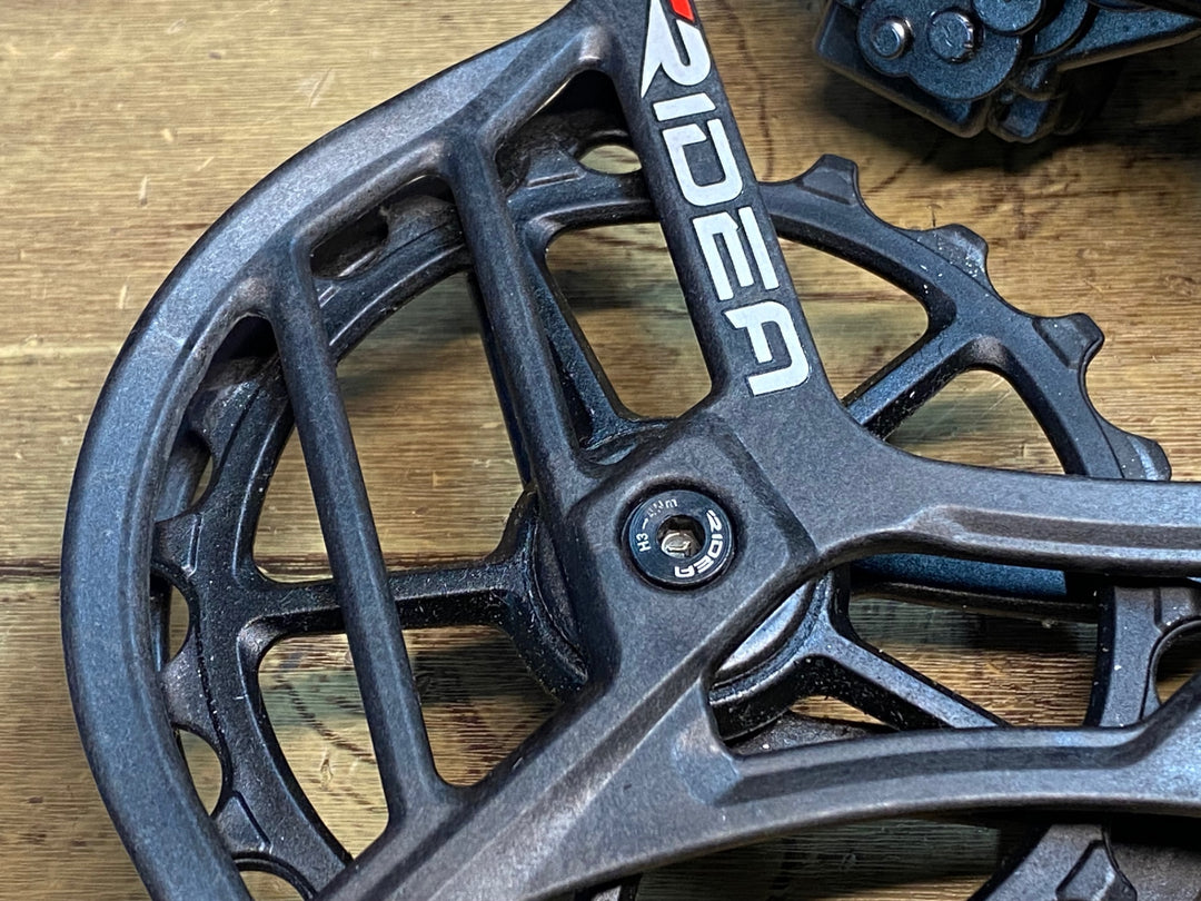 JP673 シマノ SHIMANO デュラエース DURA-ACE Di2 RD-R9150 リアディレイラー RIEDAビッグプーリー