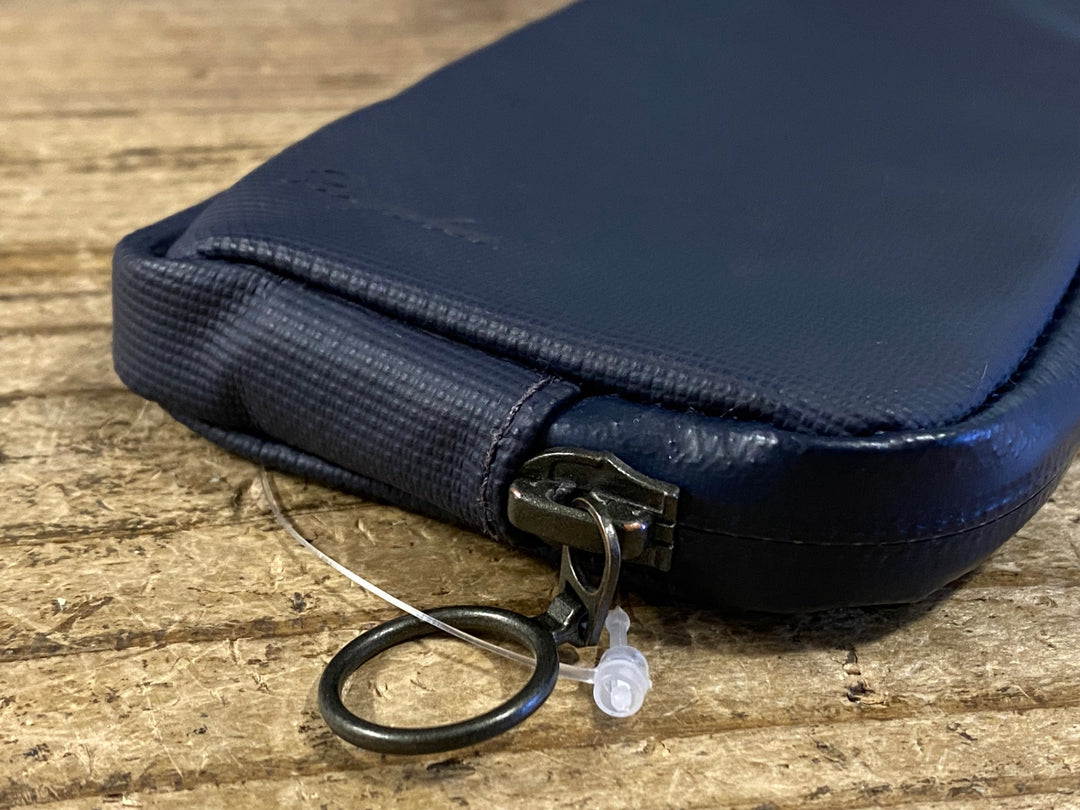 JQ375 ラファ Rapha RAINPROOF ESSENTIALS CASE ポーチ ライドケース 紺 L
