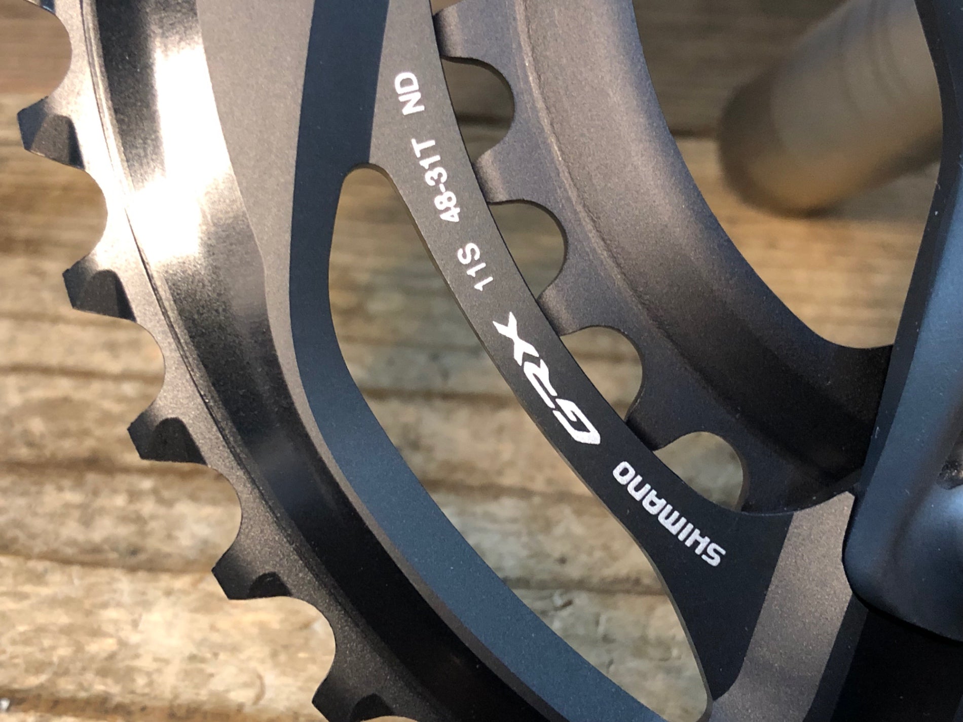 JR338 シマノ SHIMANO GRX FC-RX810 クランクセット 48/31T 175mm