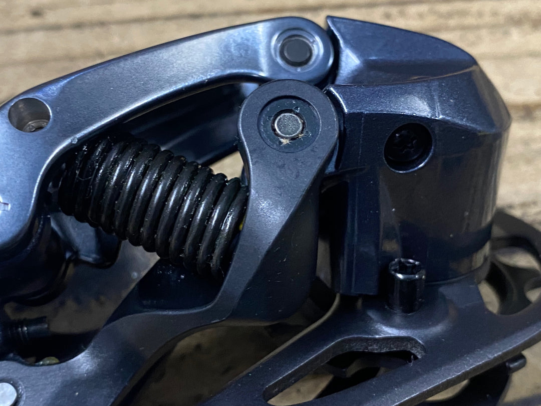 KN081 シマノ SHIMANO アルテグラ ULTEGRA RD-R8000 リアディレイラー 11S GS ※未走行品