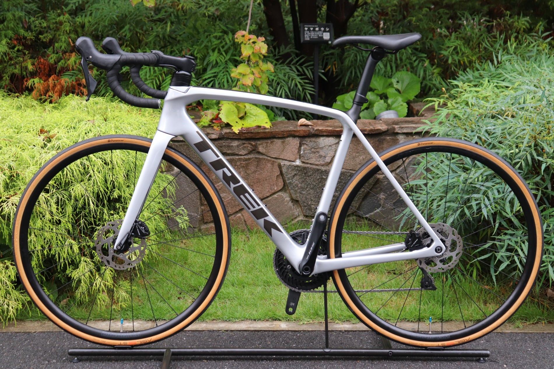 トレック TREK エモンダ EMONDA SL5 DISC 2021 56サイズ シマノ 105