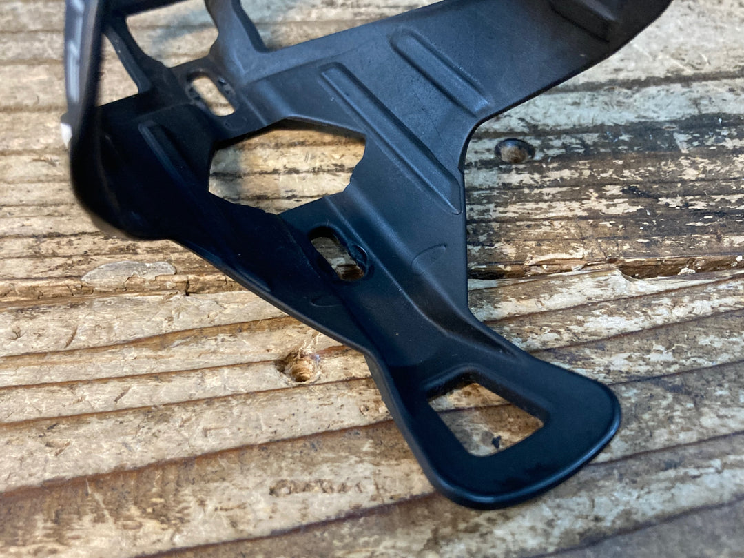 JQ881 エリート ELITE ヴィコカーボン VICO CARBON カーボン ボトルケージ 黒白 2個セット