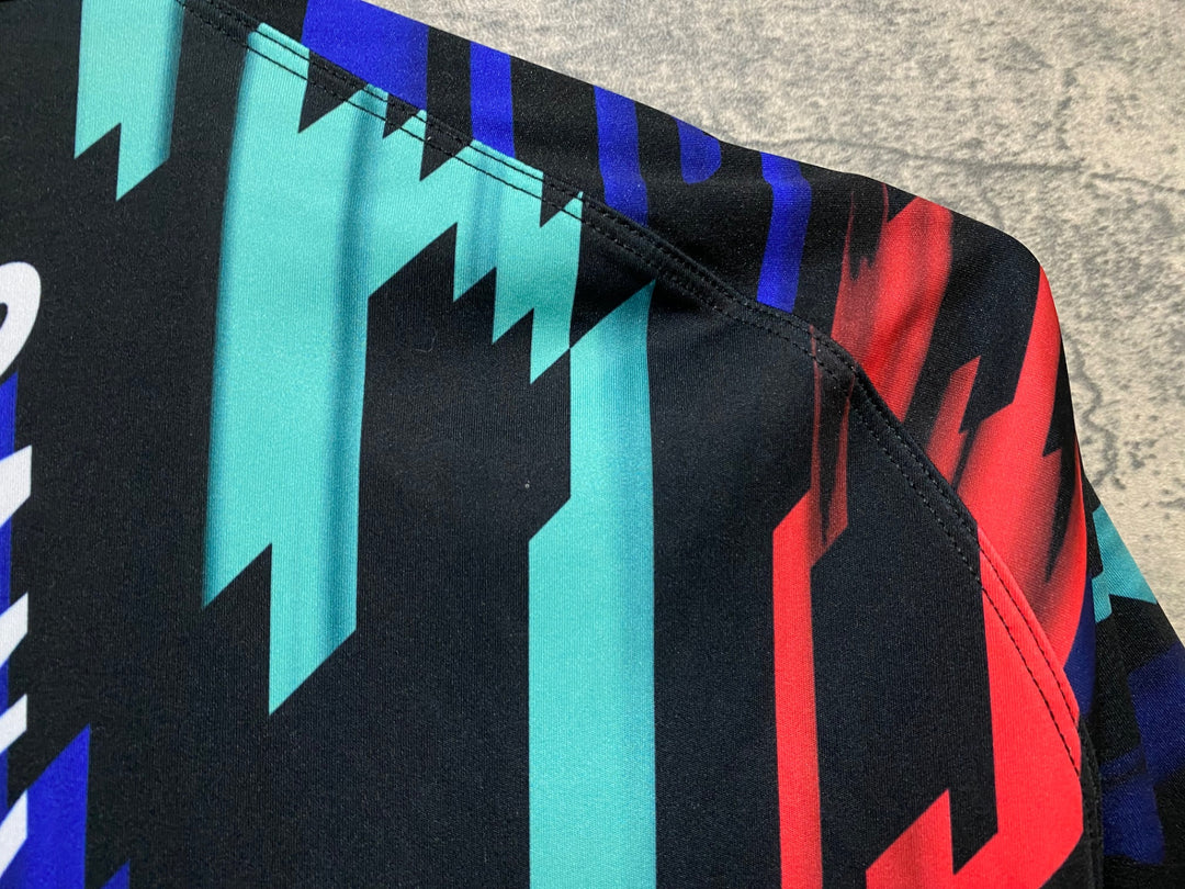 KD283 ラファ Rapha 2018 MEN'S CANYON SRAM CORE JERSEY 半袖 サイクルジャージ 黒 総柄 S