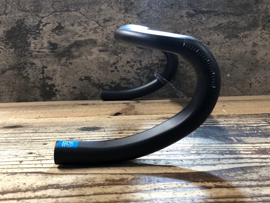 KK675 シマノ SHIMANO PRO PLT CARBON COMPOSITE ドロップハンドル ブラケット部C-C420mm Φ31.8