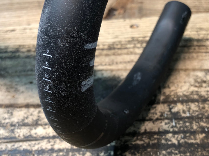 JF484 スペシャライズド SPECIALIZED S-WORKS SHALLOW BEND カーボン ドロップハンドル 420mm Φ31.8 ※レバー固定部凹みのためジャンク
